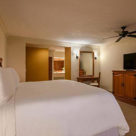 El Dorado Seaside Palms, Catamaran, Cenote & More Inclusive (Adults Only) Xpu Ha Bagian luar foto